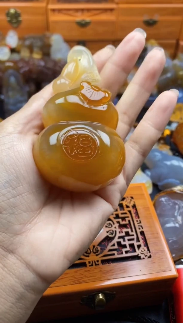 未镶嵌1玛瑙/玉髓用****3ll