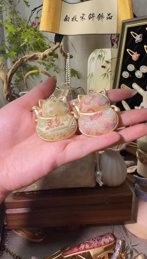 无铁合金绿八达古钱三多裸猫