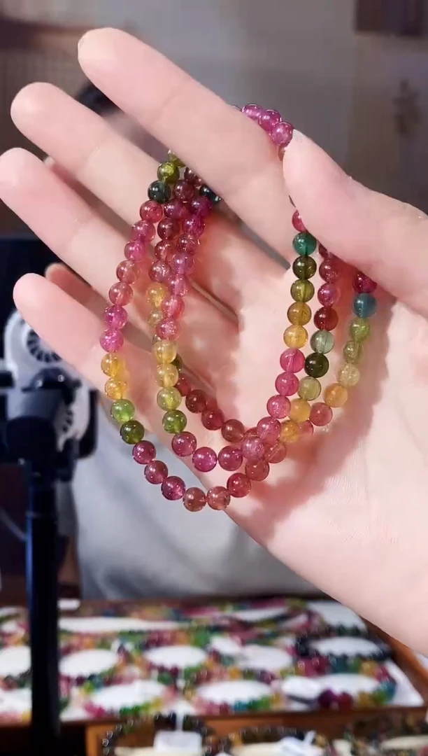 未镶嵌手链碧玺三圈颜色微差