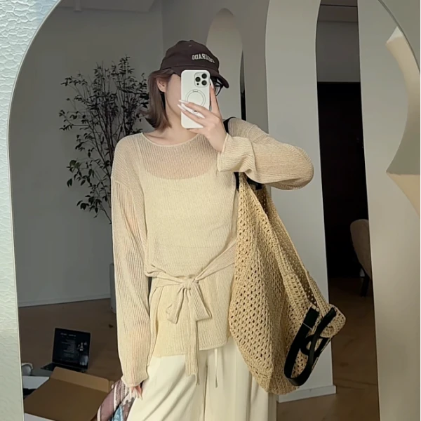 【瘦瘦】心动欧尼-大码春夏套头麻天丝镂空前绑带防晒针织衫S01362