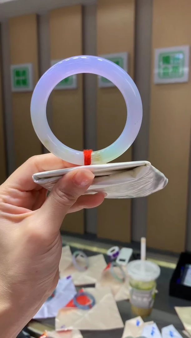 翡翠手镯未镶嵌105圈口50.6