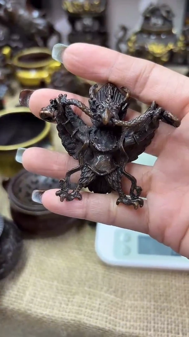 岳卫铜器~~~~~····