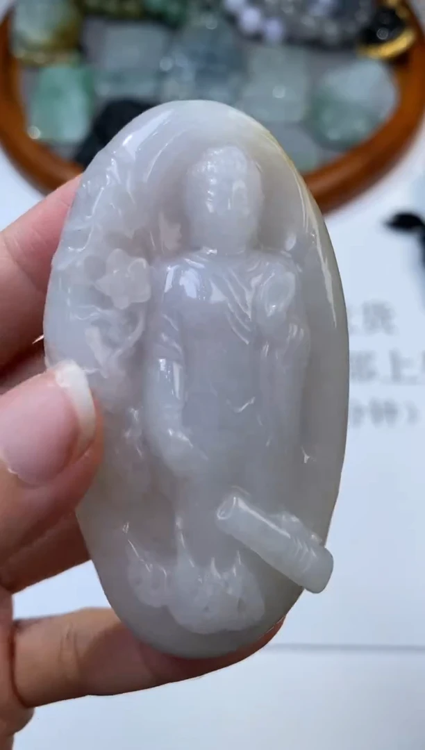 未镶嵌挂件翡翠305905      多人