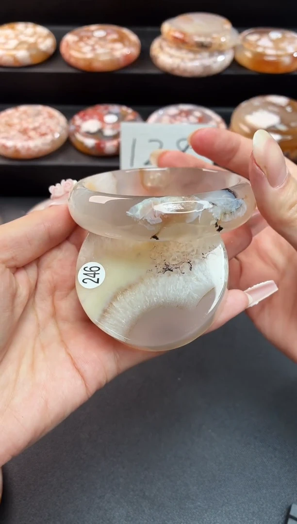 手镯玛瑙/玉髓未镶嵌石英质玉手镯