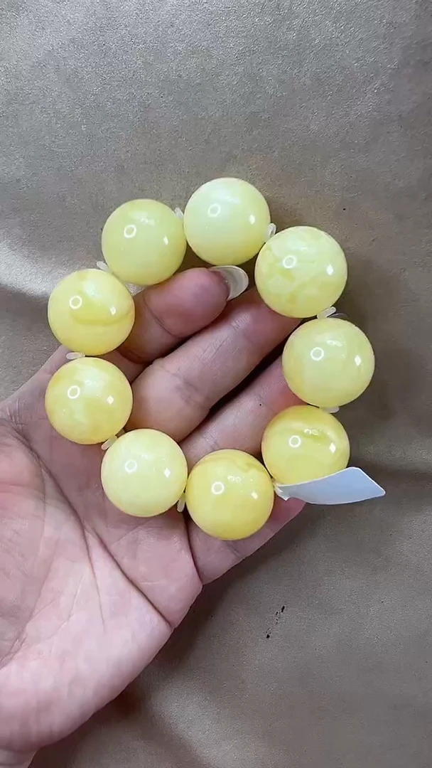 琥珀颈饰未镶嵌手串