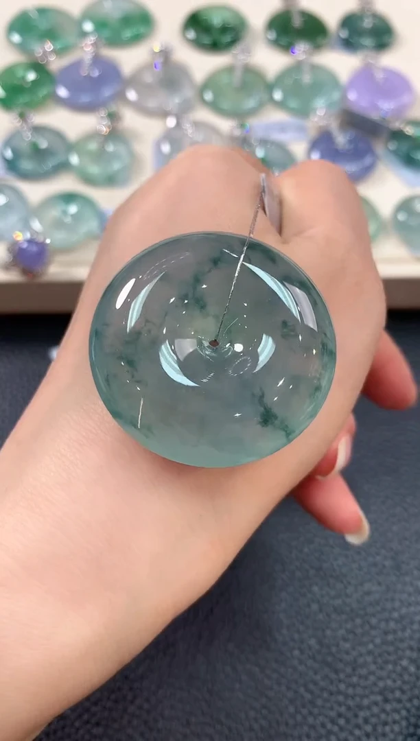 【闪购商品】翡翠吊坠(不含链)未镶嵌b76       