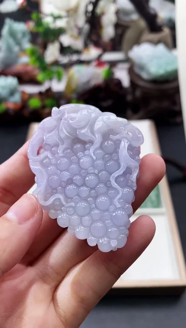 翡翠未镶嵌颈饰天然缅甸A货翡翠