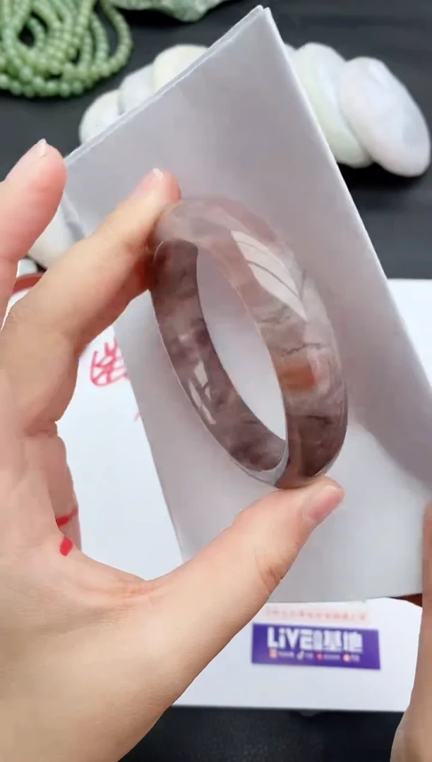 未镶嵌手镯石英质玉185+58.5