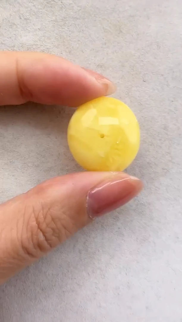 【闪购商品】琥珀裸石未镶嵌10205218-手机坠