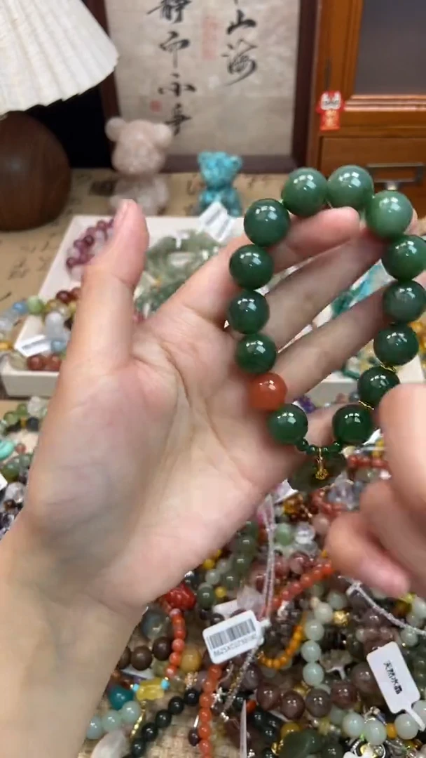 未镶嵌和田玉手饰255