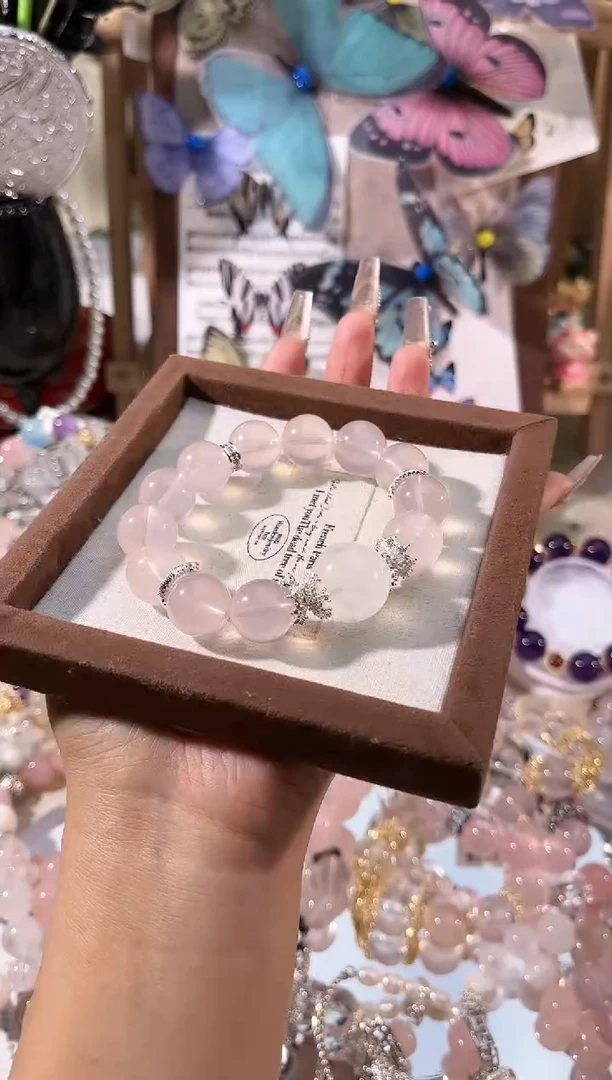 【闪购商品】水晶手链未镶嵌多样性发货颜色微差发其一