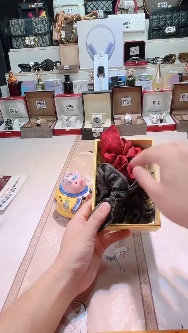 瓷片瓷器 库房到期 全部地板价@@1