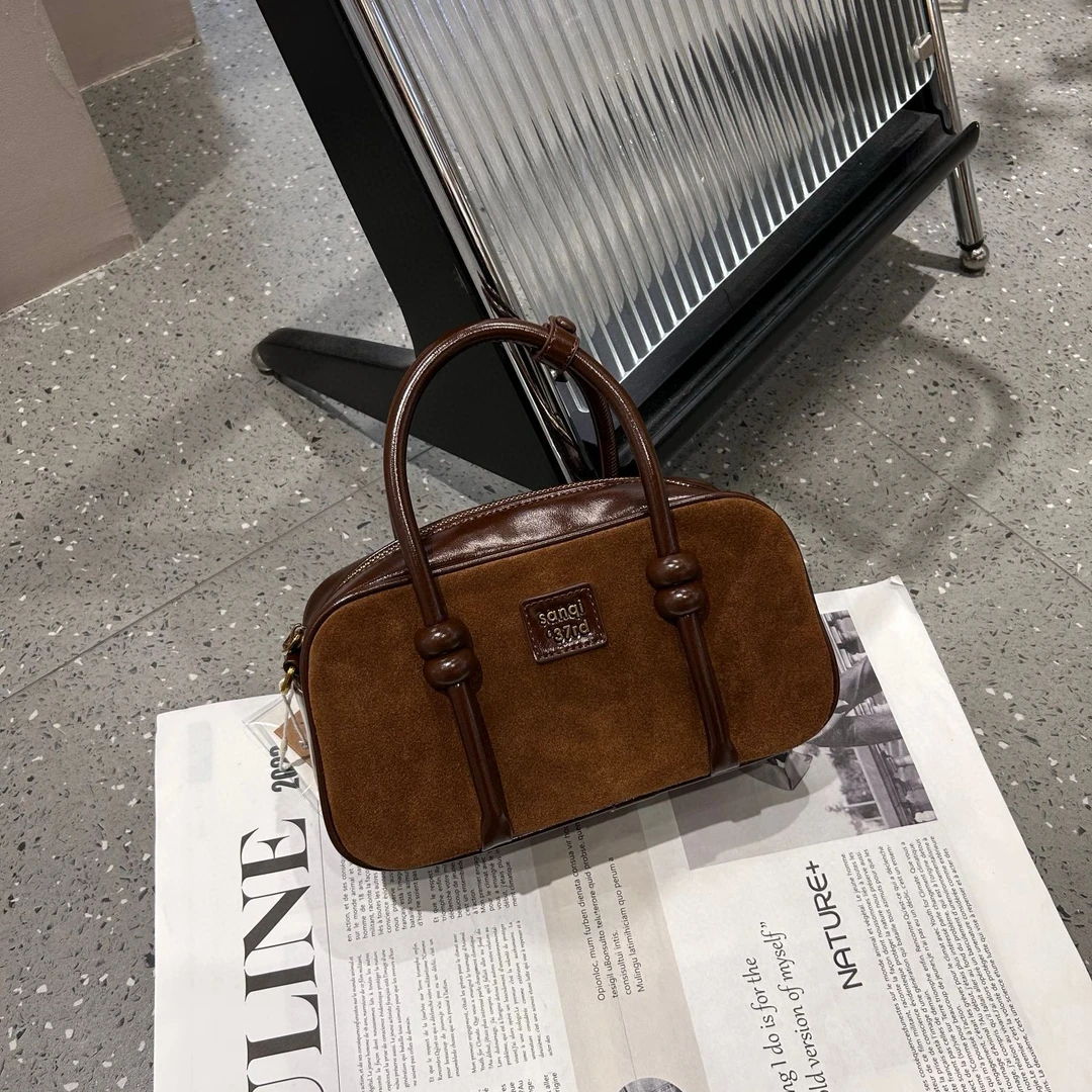 【小饼干2835】2025秋冬麂皮质感复古时尚保龄球通勤包手提包斜挎包