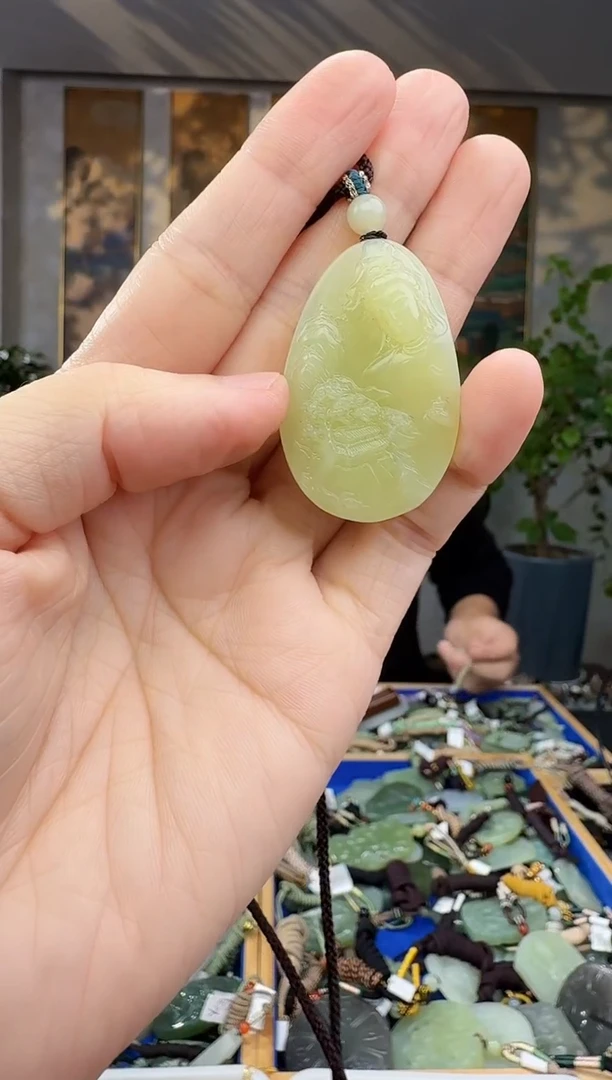 未镶嵌和田玉挂件拍一发一