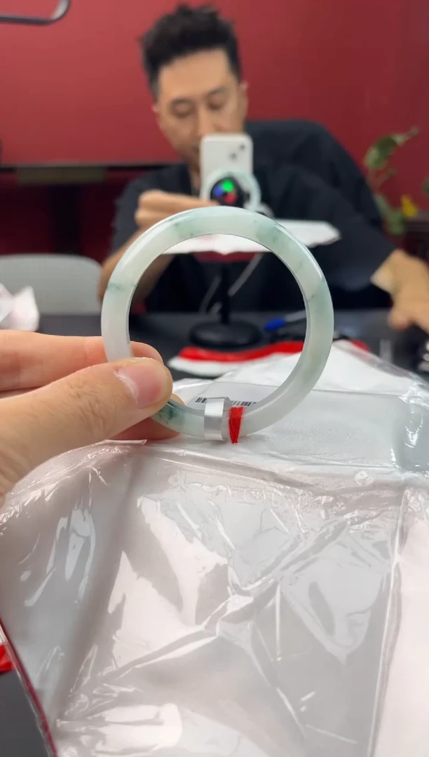 未镶嵌手镯翡翠2