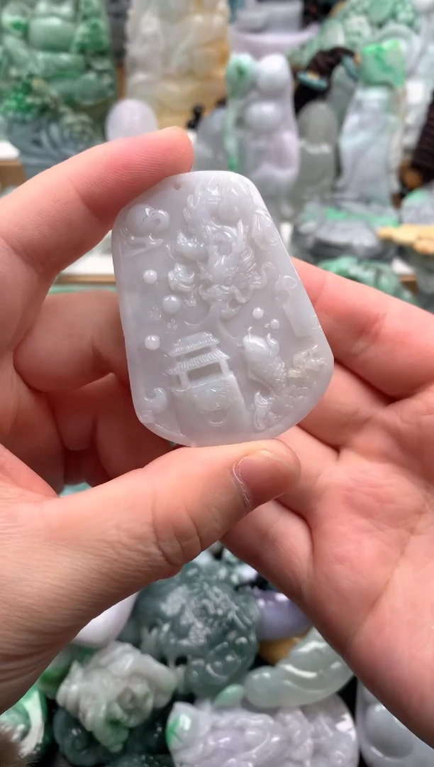 吊坠(不含链)未镶嵌翡翠1