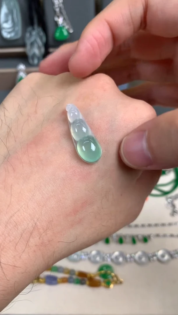 未镶嵌定制翡翠裸玉