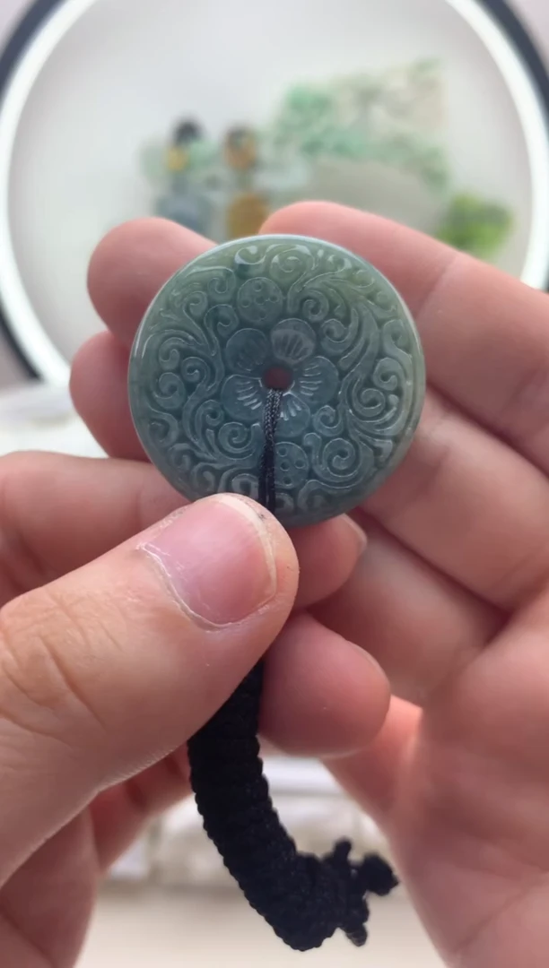 颈饰未镶嵌翡翠仿古扣