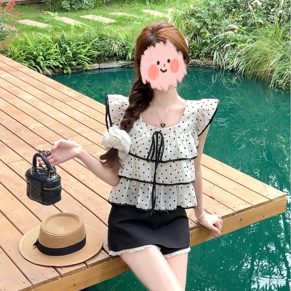 【甜心波波】方领荷叶边波点显瘦甜美上衣百搭黑色高腰裤裙两件套装