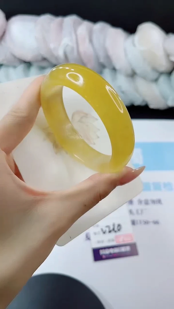 未镶嵌手镯石英质玉多样性发货V210