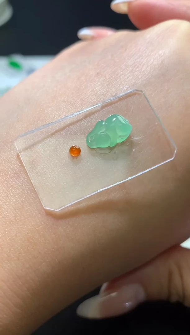 未镶嵌定制翡翠毛货 11.2-7-4