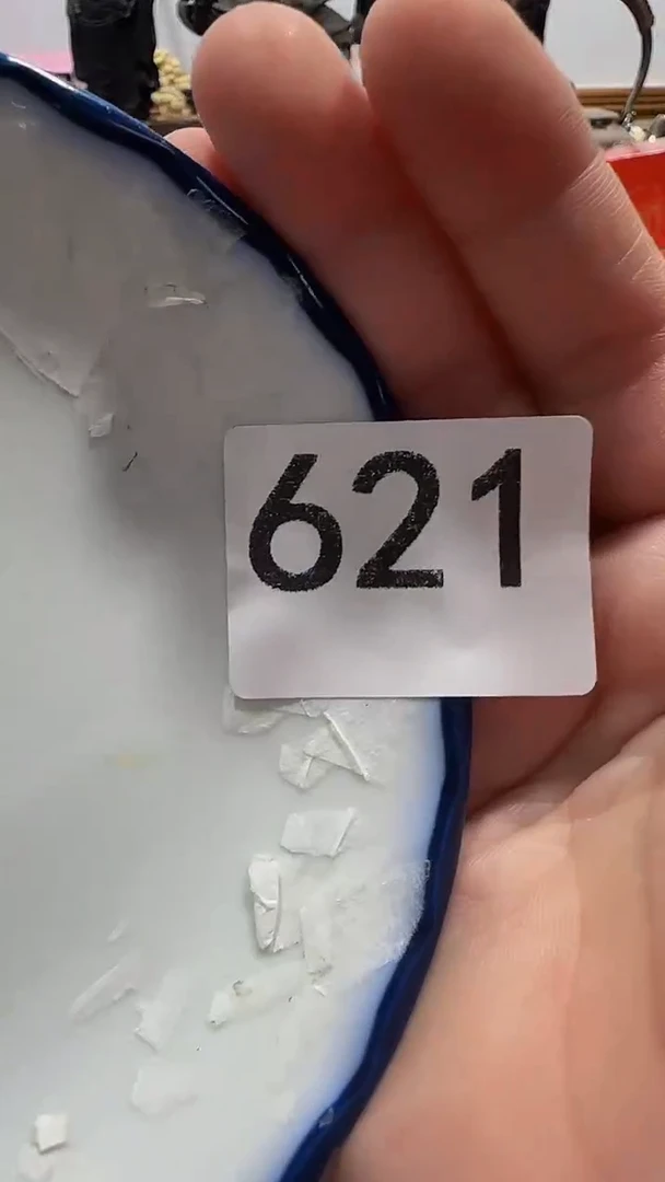 瓷片L****w精美瓷片啦啦啦啦