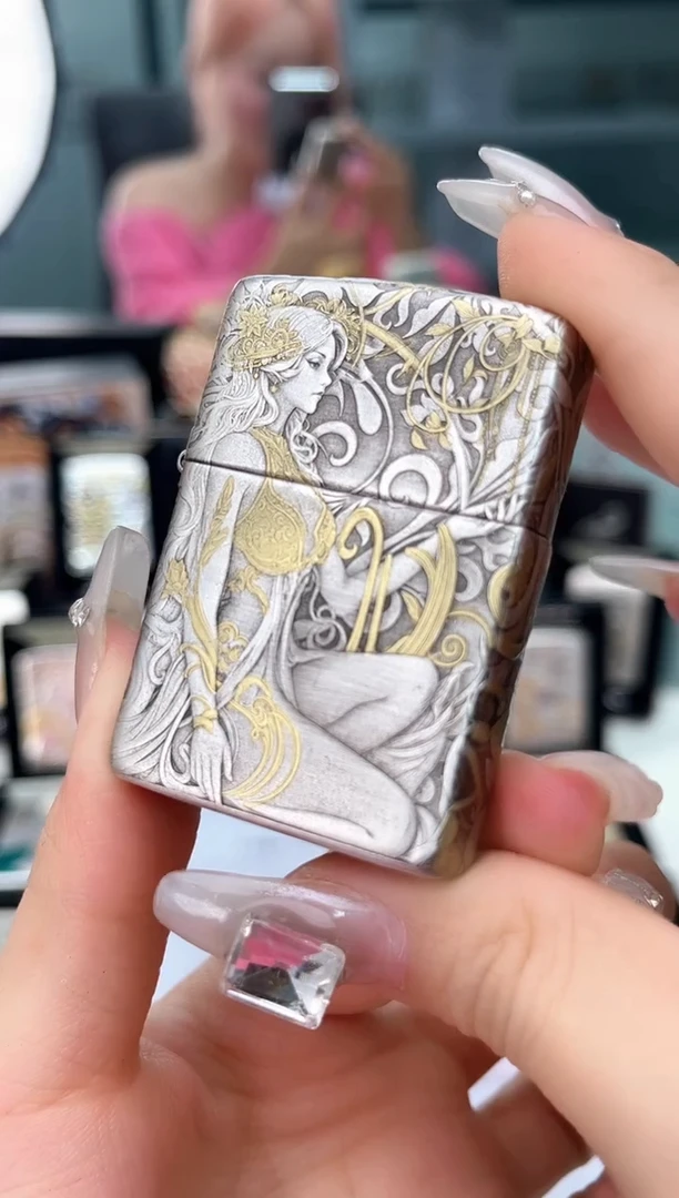 铜Zippo 烬碟西棠