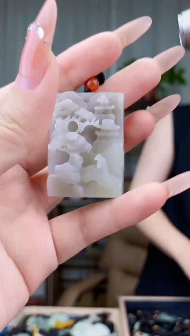 和田玉未镶嵌挂件拍一发一，多样性发货！