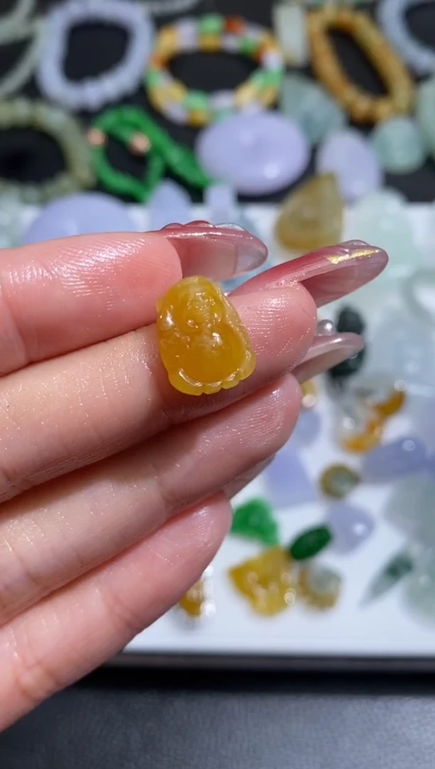 未镶嵌定制翡翠翡翠毛货~