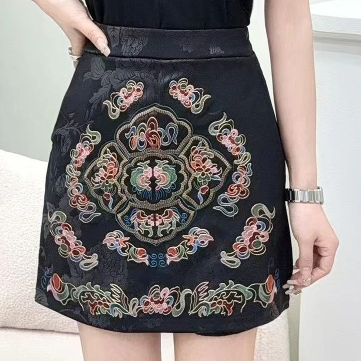民族风绣花复古半身短裤裙唐汉布依新款Y