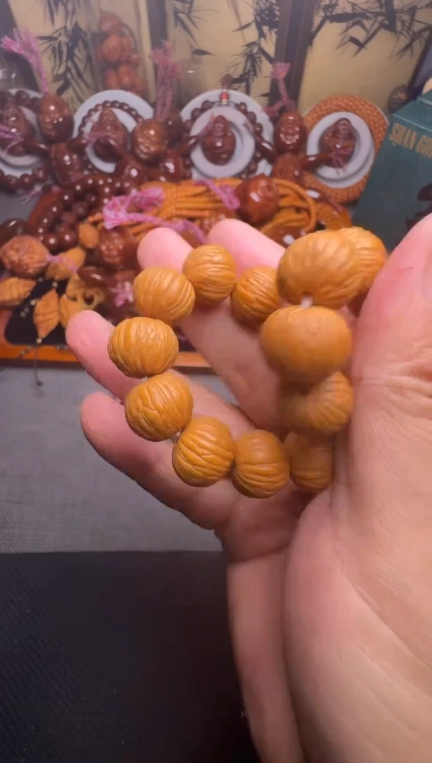 手串橄榄核精****鸟猴头土豪