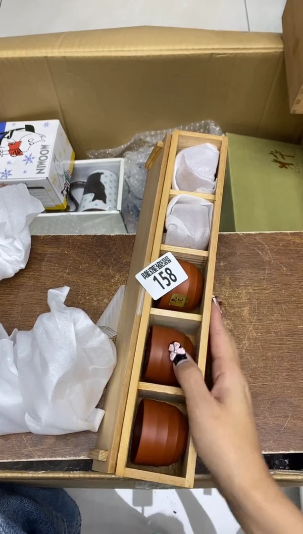 瓷片白*隆莲瓷器欢迎大家