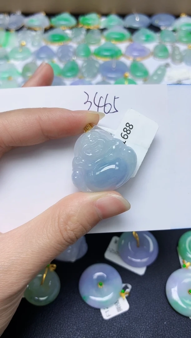 翡翠18K金镶嵌颈饰 天然缅甸翡翠A货