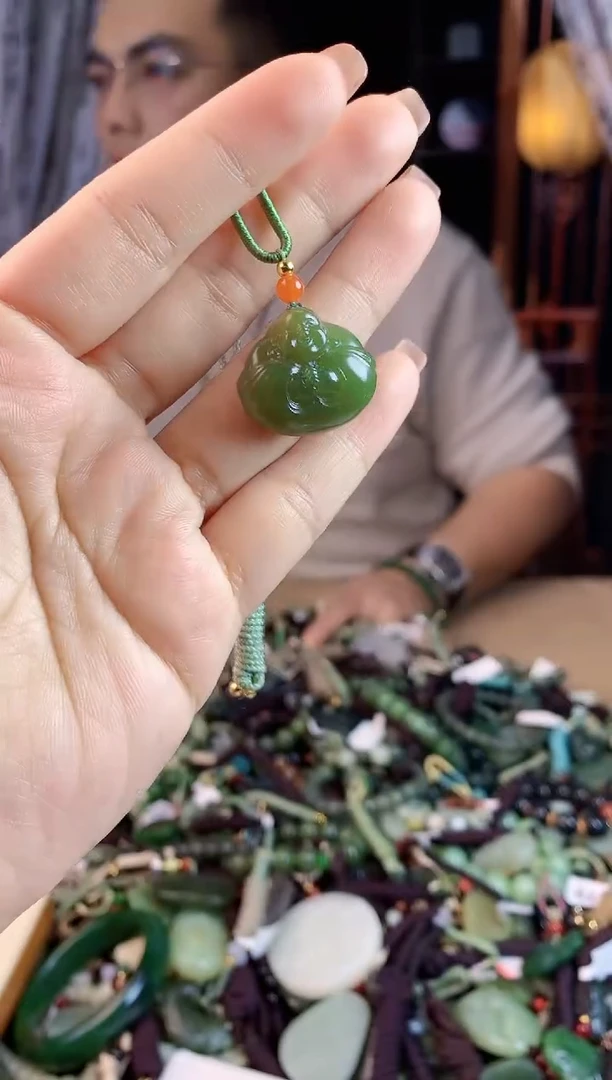 【闪购商品】和田玉挂件未镶嵌多样性发货拍一发一