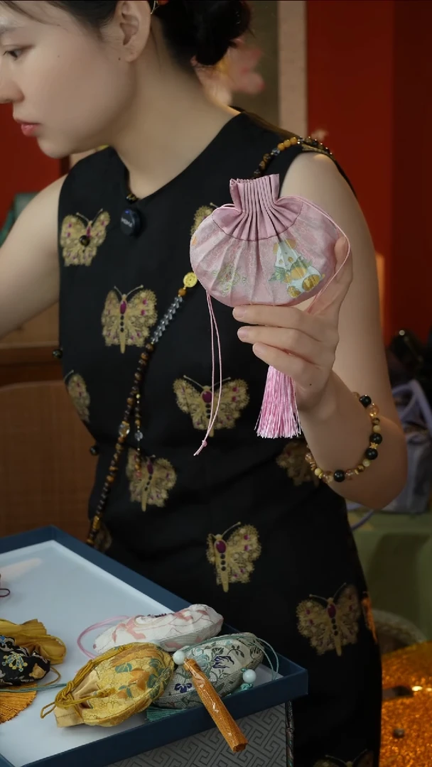 刺绣纯手工非遗国风饰品