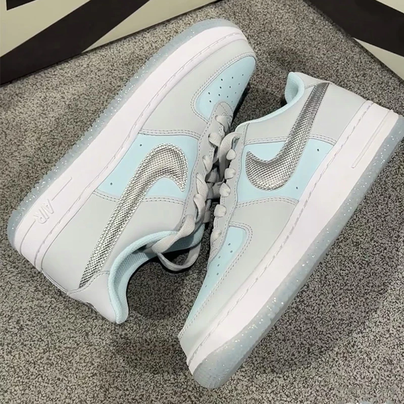 【流光风】Nike耐克女鞋冰雪奇缘空军一号板鞋果冻底运动鞋HQ3249