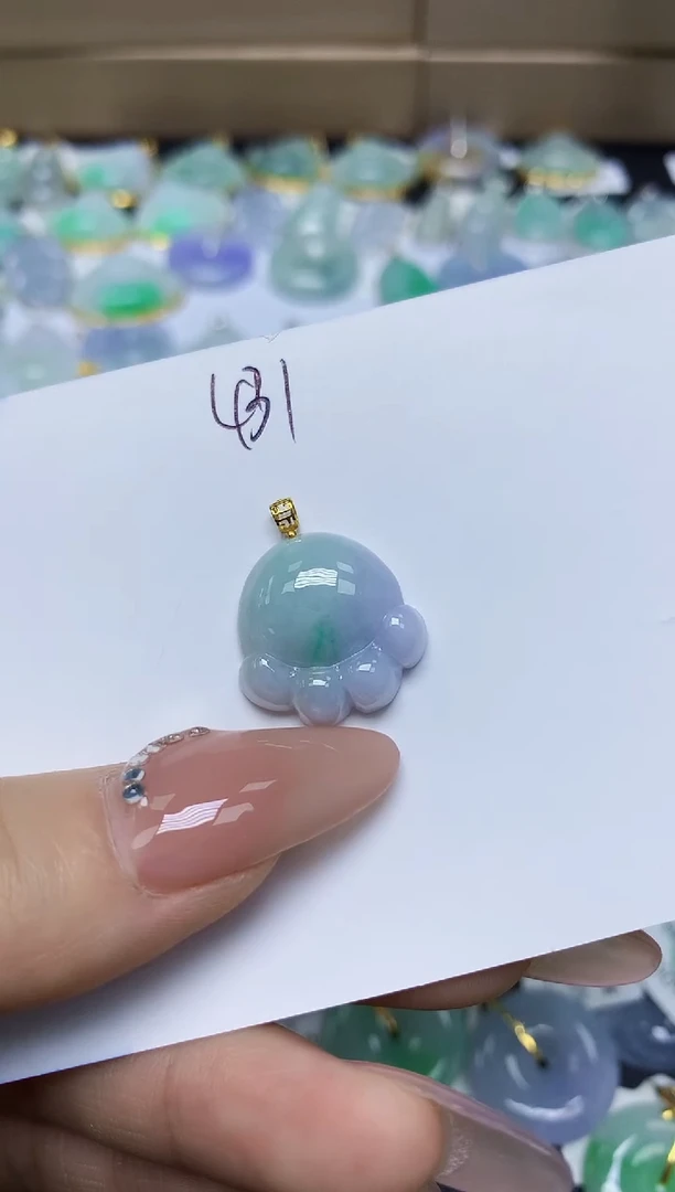 翡翠未镶嵌颈饰天然翡翠A货