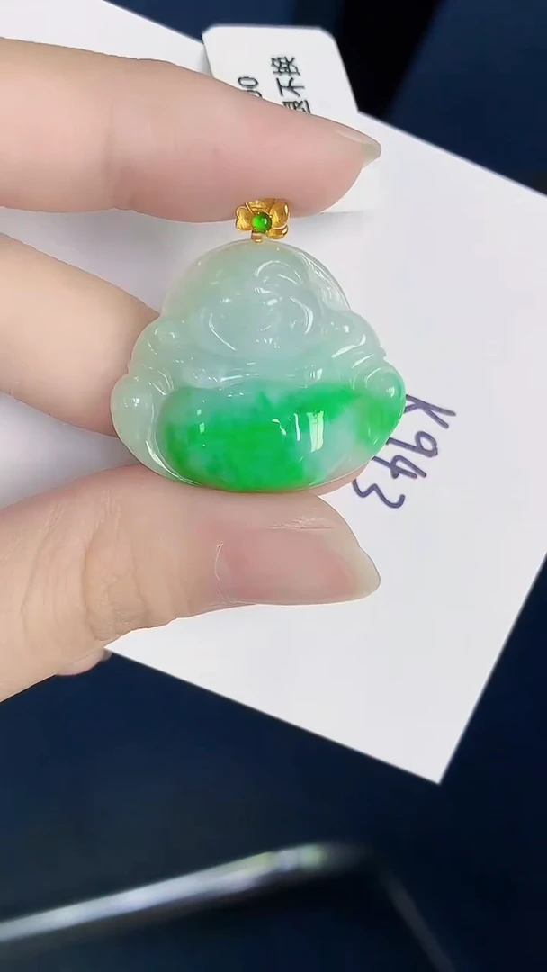 颈饰18K金镶嵌翡翠天然翡翠缅甸A货