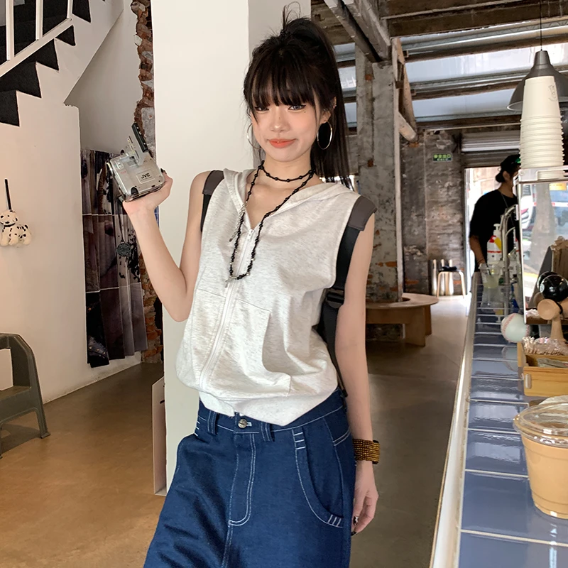 夏季无袖拉链短款连帽背心女薄款高街潮牌复古休闲运动上衣外套女