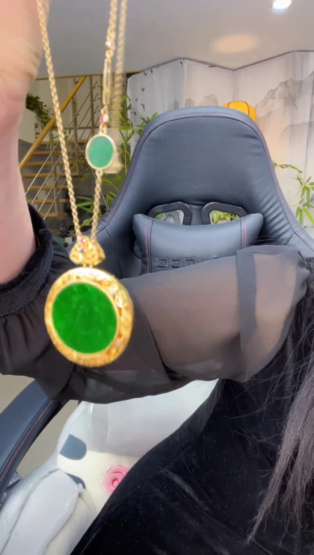 【闪购商品】翡翠吊坠(赠链)银S925镀金镶嵌天然缅甸翡翠A货吊坠