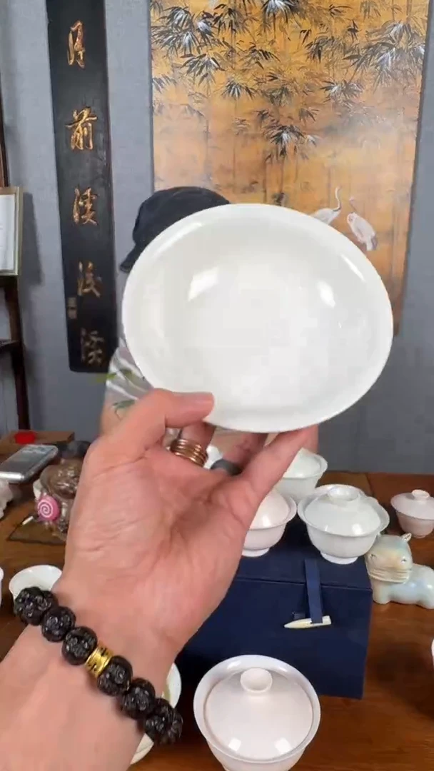 瓷片           @@师兄白盘子