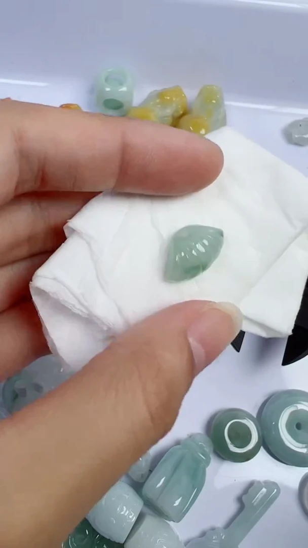 散珠翡翠870号链接，A货翡翠
