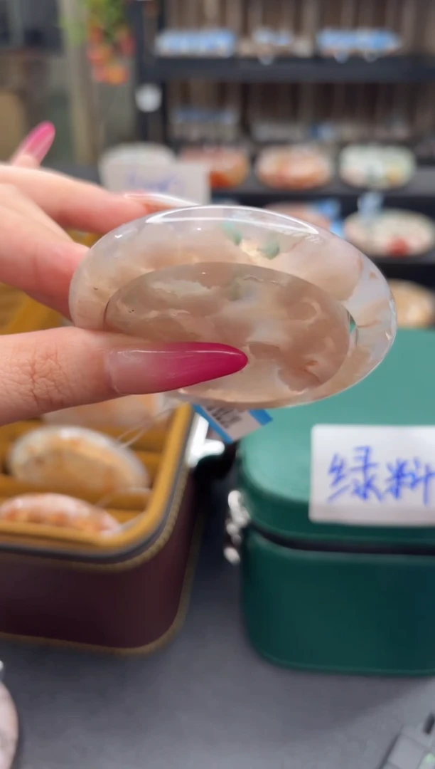 未镶嵌手镯石英质玉255(56圈赠送镯心）花纹