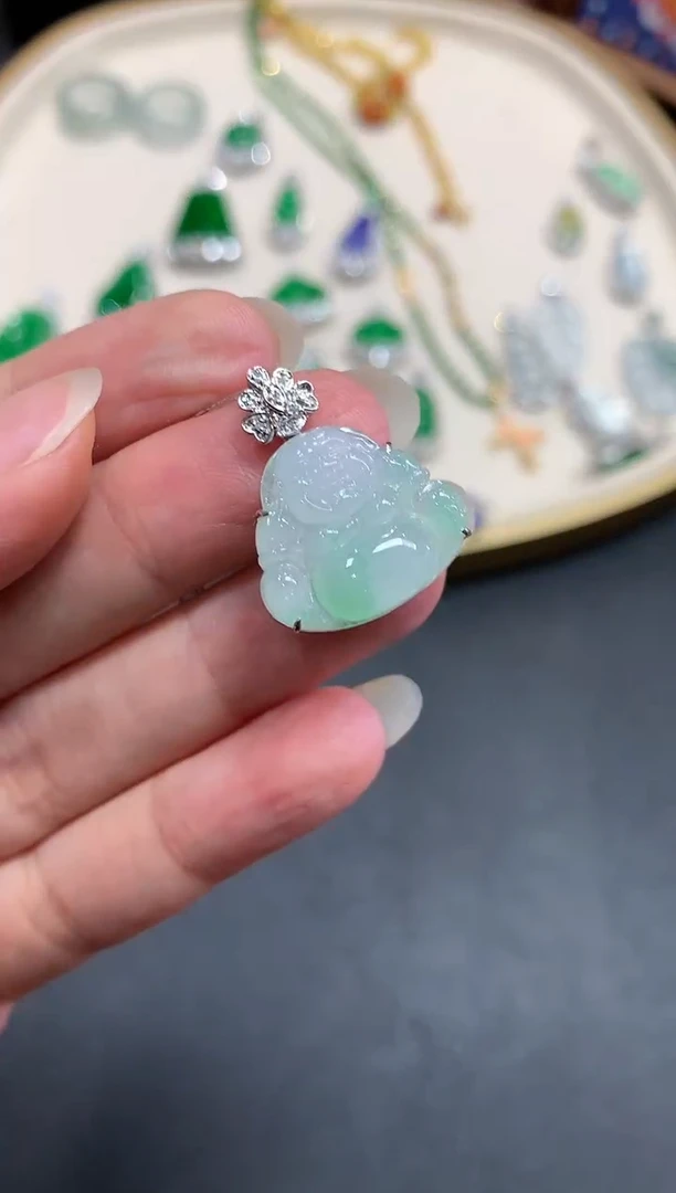 【闪购商品】翡翠吊坠(不含链)18K金镶嵌A769|2680