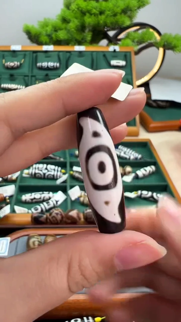 玛瑙/玉髓（覆膜）颈饰未镶嵌68.（微瑕随机发货)