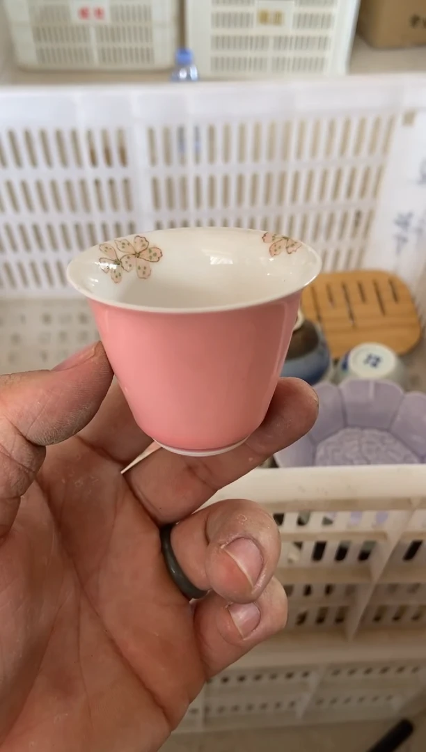 无运费险有瑕疵的摄影的产品有使用过的痕迹有点脏介意勿拍