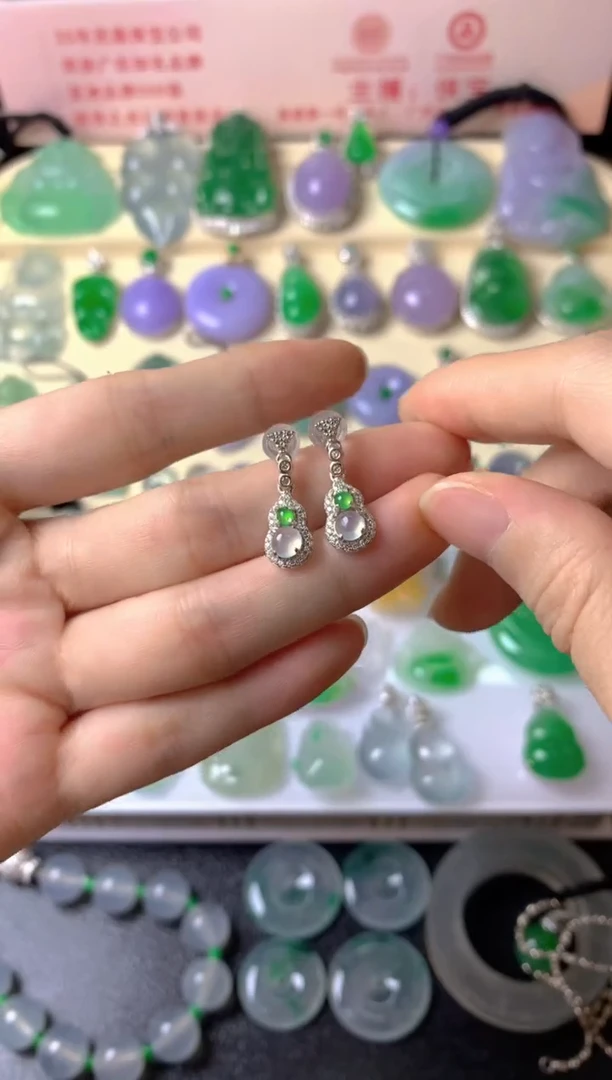 银S925镶嵌翡翠耳饰I****n耳饰