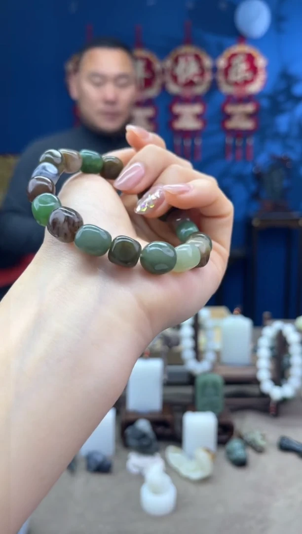 【闪购商品】和田玉颈饰未镶嵌1