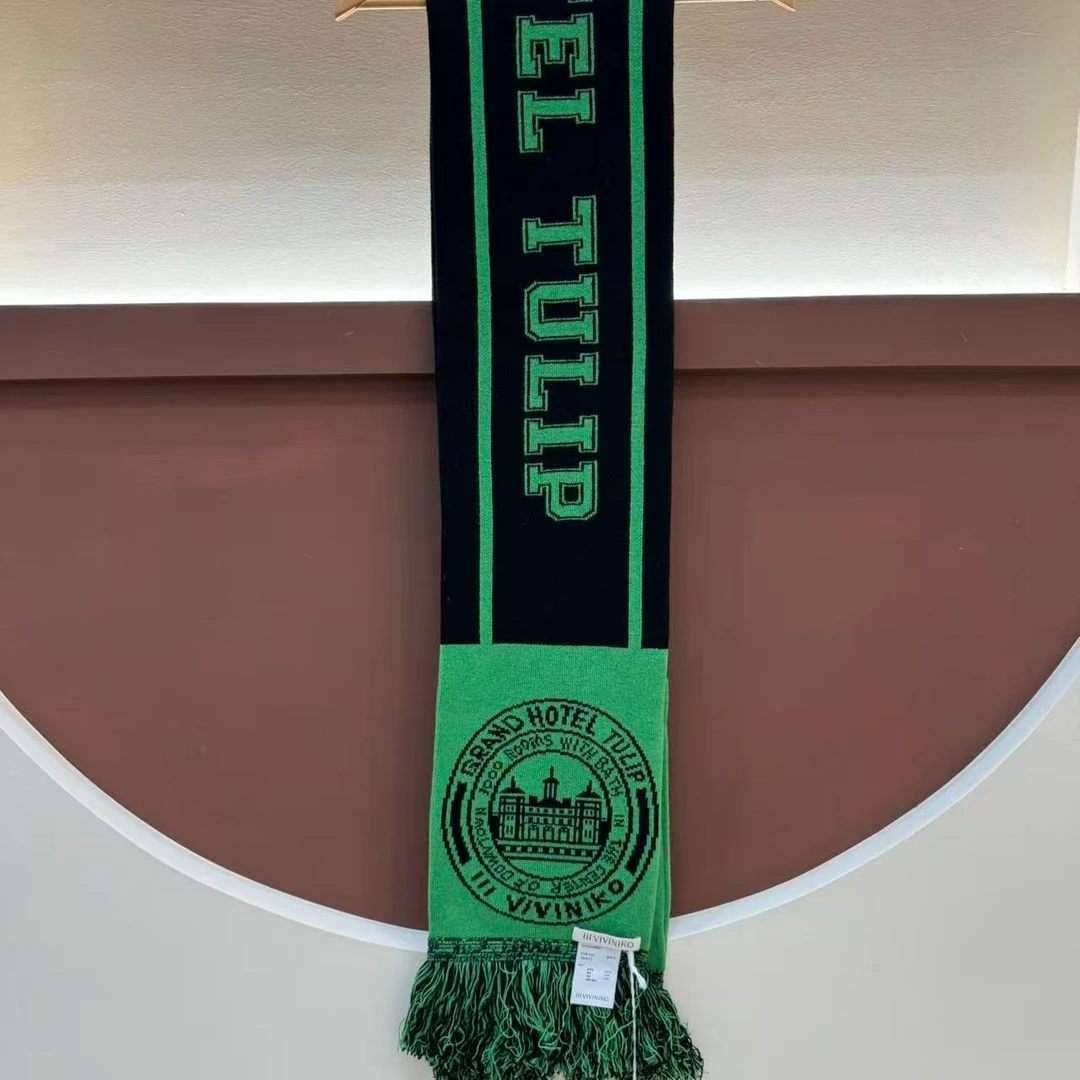 IIIVIVINIKO 双色宽窄条纹拼接羊毛围巾-2245201669C