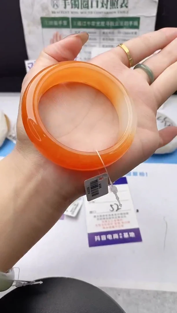 未镶嵌手镯石英质玉j119-HHB52+